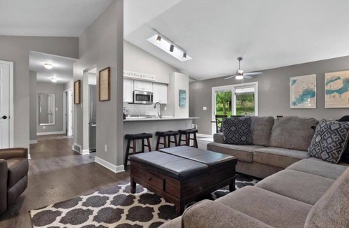 Williams Bay House | The Lake Escape- Lake Geneva, Pier 290