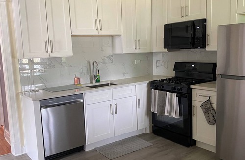 Greater Grand Crossing Condo | The Landing-3 bedroom