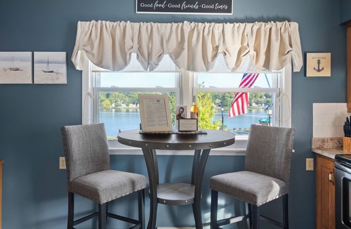 Le Claire House | The LeClaire River Chateau