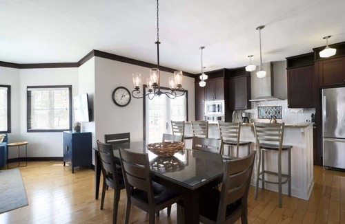 Holland House | The Nantucket 1 Bedroom: Available Fall to Spring/Early Summer, 1 BD, 1 Bath, Patio, Golf