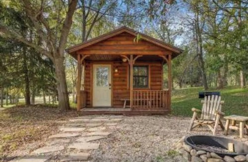 Marshall Cabin | The Narrows Cabins - Whispering Wind
