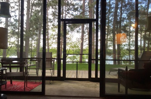 Waupaca Condo | The Perch on Round Lake, freshly renovated, outdoor fun, great restaurants!