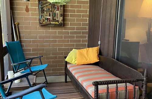 Waupaca Condo | The Perch on Round Lake, freshly renovated, outdoor fun, great restaurants!