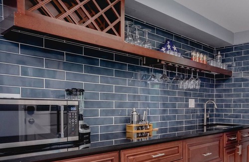 Fox Lake House | The Prohibition Lakehouse on Mineola Bay - 3/2 Mineola Bay Lake Retreat with Amazing Views