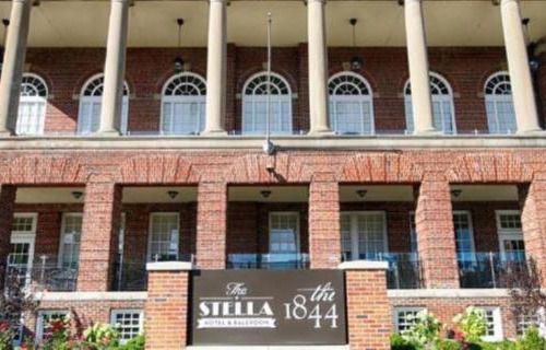 Downtown Kenosha Hotel | The Stella Hotel & Ballroom