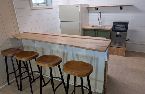 Athelstane Cabin | The Wild Goose Cabin