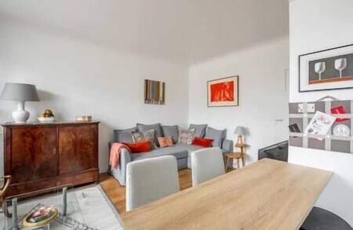 6th Arrondissement Apartment | To complete