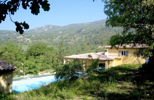 Bargemon Villa | Tranquil Villa in Bargemon with Private Pool