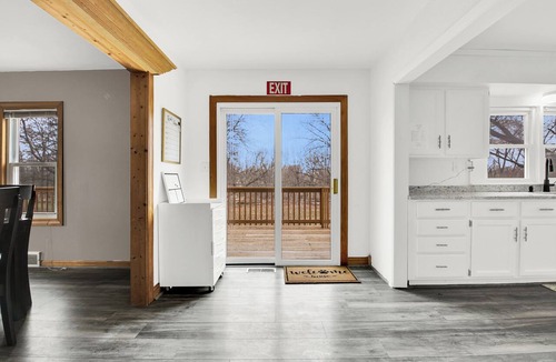 Brookfield House | Tremendous 4-bedroom house on private lot in charming Brookfield