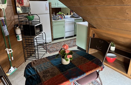 Bartonville Apartment | TRENDY BOHO LOFT APARTMENT
