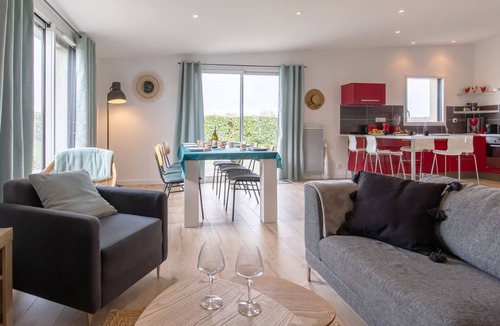 Cleder House | Ty Amiets by Interhome