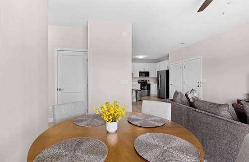 Orange Prairie Apartment | Unit 303 at Summershade