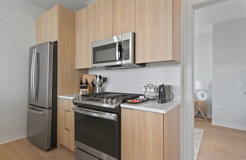 River North Apartment | Upgrade Your Vacation Luxury & Serenity|TheMaple