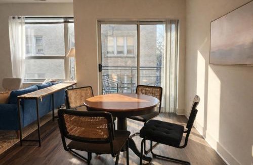 Yankee Hill Apartment | Upscale Apartment Near Lake Michigan · Sleeps 6-7