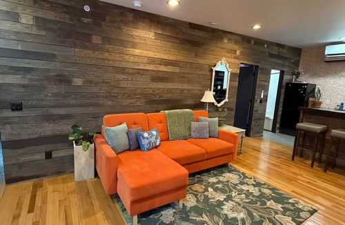 Downtown Apartment | Urban Garden Loft - Historic Charm & Bold Design