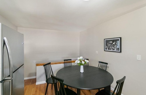 Waukegan House | USS Anderson