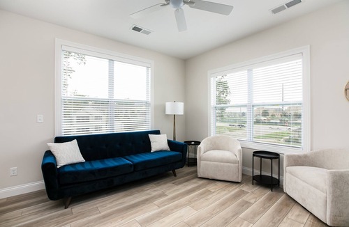 Wooded Estates House | Victory Views Estate: Luxury Guest Loft