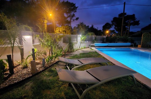 Labenne-Ocean House | Villa Maripa, an exotic oasis with a pool and hot tub, near the beach, sleeps 6