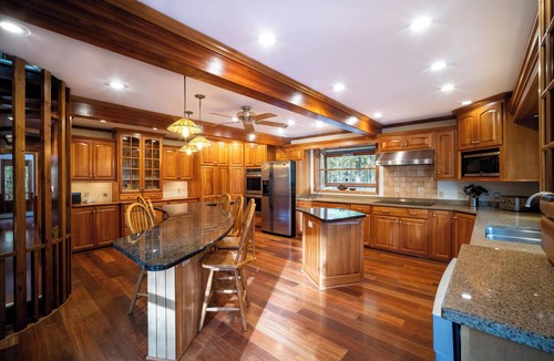 St Germain Cabin | Wakefield Lake Cabin with hot tub and sauna