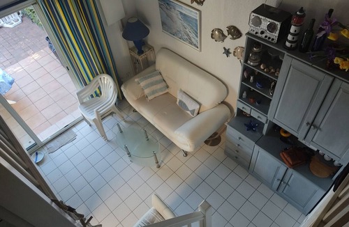 Les Ayguades Apartment | Waterfront Villa in Gruissan - A/C, Terrace, Private Parking, Ideal for 4/5 Guests