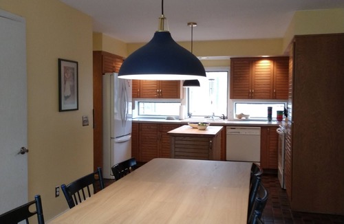 Waukazoo Woods House | Waukazoo Woods getaway. Equally close to downtown Holland and Lake Michigan
