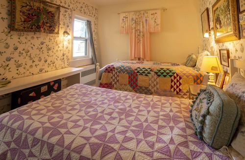Sheboygan House | Weekly summer, fall rentals thru 10/31/23 Monthly rentals 12/1/23-5/31/ 24