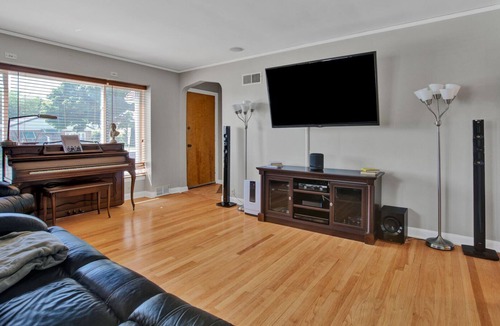 La Grange Park House | Welcome to my home!