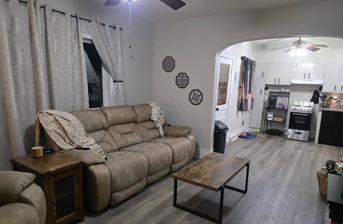 Streator House | Welcome to Starry Night Cottage!
