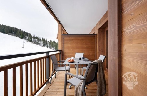 Manigod Apartment | Wifi, fitness, swimming pool, sauna, hammam, balcony, tv, 60m², Manigod l'Etale