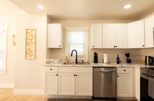 Dunlap House | Work, Rest and Gather - Spacious 3BR with Modern Charm