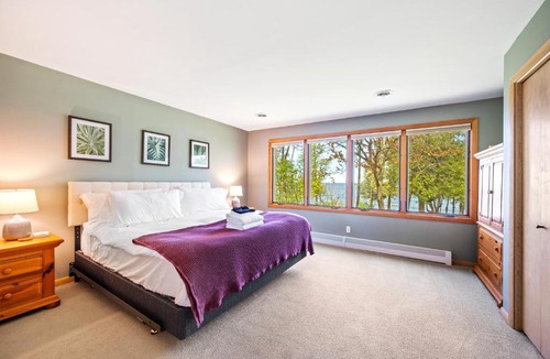 Little Sturgeon House | Yorita Manor- Lakefront Escape, Fire Pit, Pets & Scenic Views