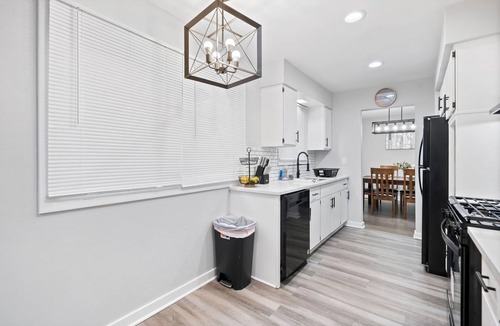 Yorkville House | Yorkville Rental