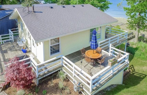 Port Sheldon Cottage | Your private beach. The week sells fast so book your Lake Michigan get away now!