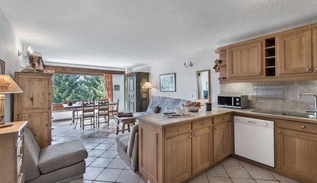 1-bedroom apartment with parking and elevator near the slopes in Megève