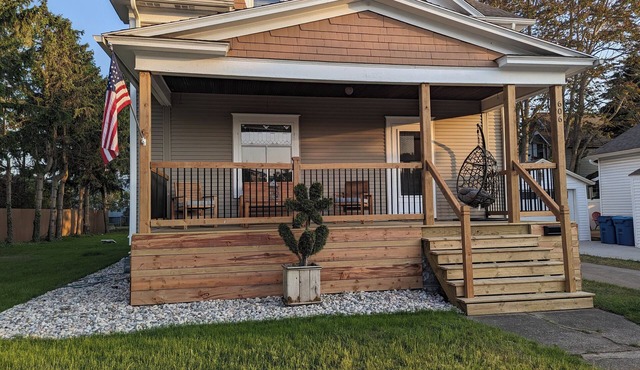 4-bed 2 bath home located in Downtown Grand Haven