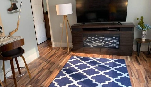 #5 The Hockey Haven: Ritchie’s Titletown Suites