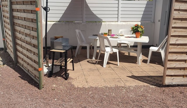 Air-Conditioned House for Rent in La Cotinière (Île d'Oléron), 150 m from the Sea and 800 m from the Port