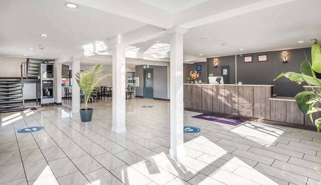 Americas Best Value Inn East Peoria
