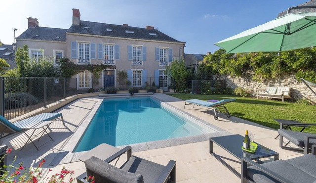 An elegant, comfortable guest house in the Pays de la Loire region, France.