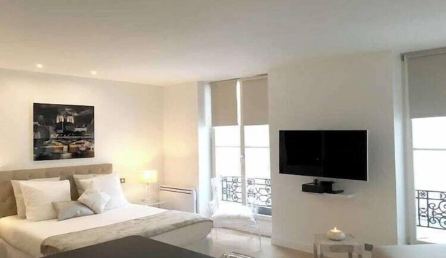 Beautiful apartment - Galeries Lafayette