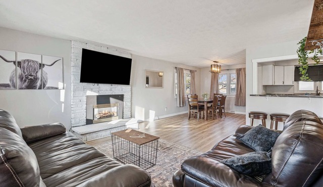 Central Davenport Modern 3BR