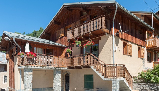 Chalet fully renovated and redecorated, Terrace, Parking