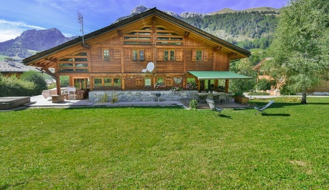 Chalet Mitoyen - Solar Est