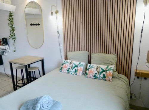 Charmant studio le clos d'Aix parking privé gratuit et piscine