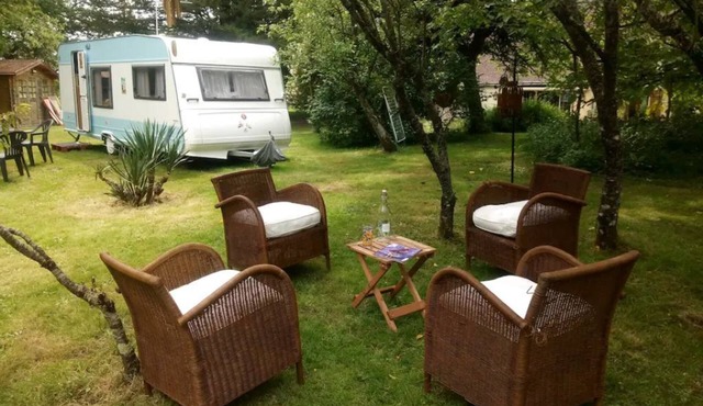 CHARMING CARAVAN IN "SIXTIES" MODE