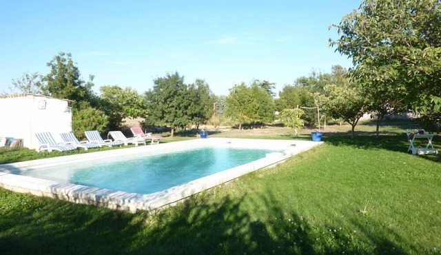 Charming character house in the hills above Aix-