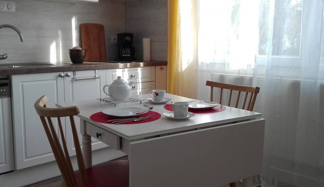 Charming cottage near Château Chambord with garden and parking