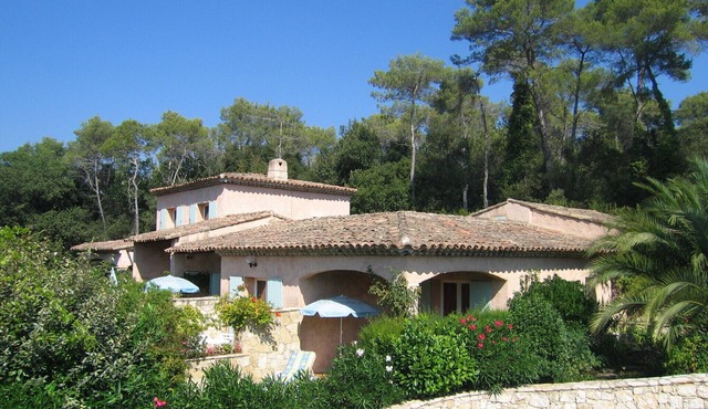 Charming studio 2 persons in villa with terrace and garden
