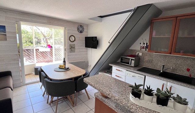 Comfortable duplex apartment 80m from the ocean Carcans 5/6 people. Ocean hamlets in Carcans