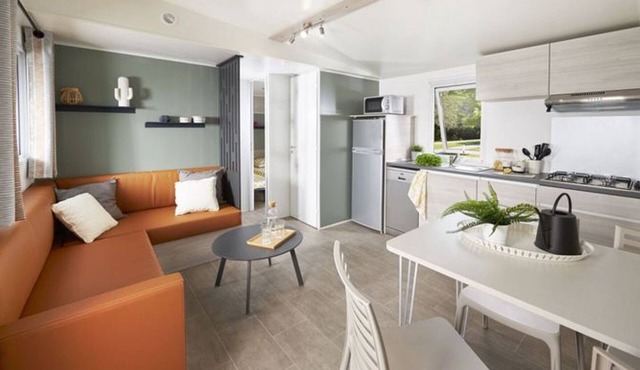 Comfortable Mobile Home 3 Bedrooms with Terrace